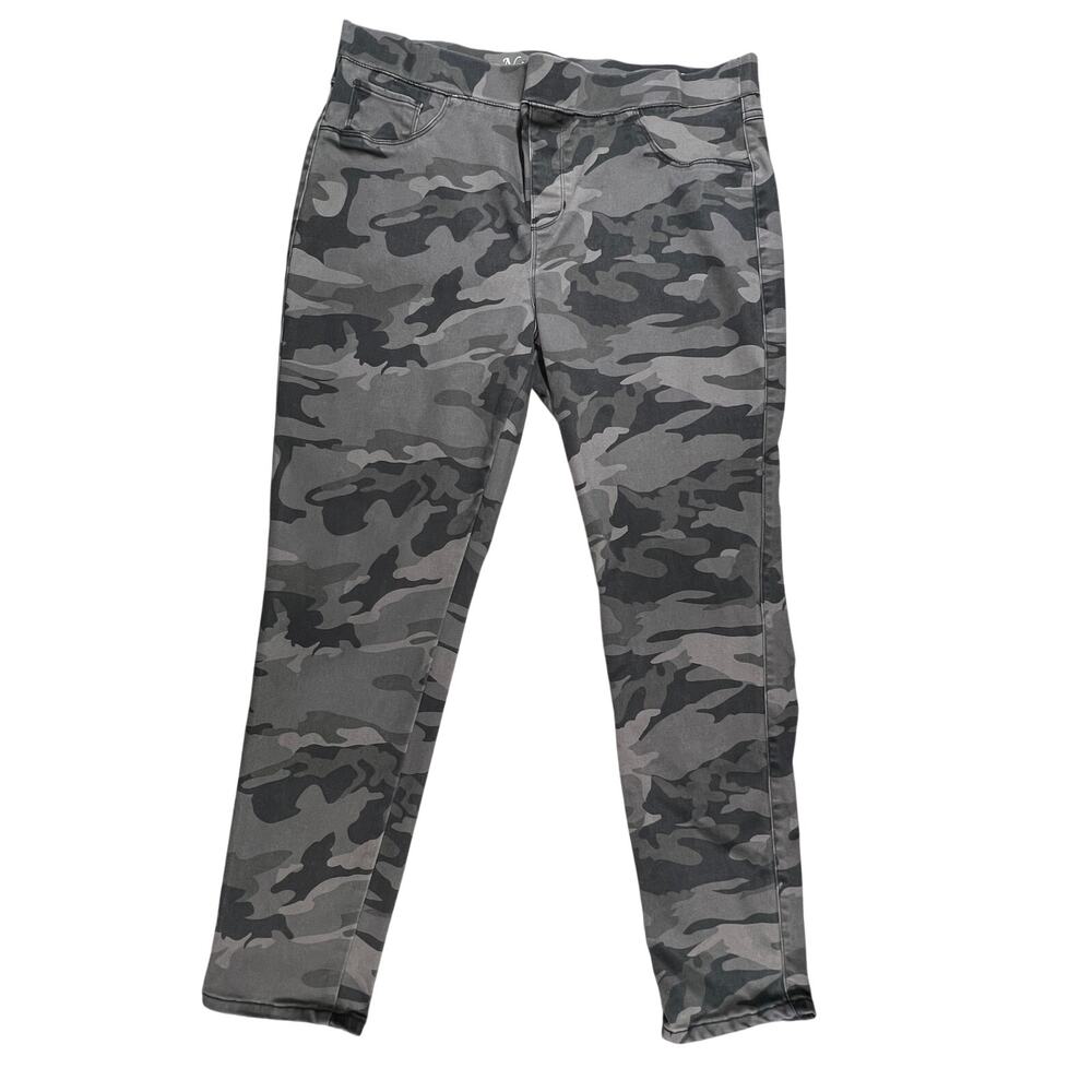 NATURAL REFLECTIONS Womens XL Platinum Stretch Camo Pull On Skinny Pants Gray